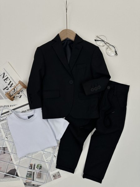 بدلة سبورت ولادي 3 قطع