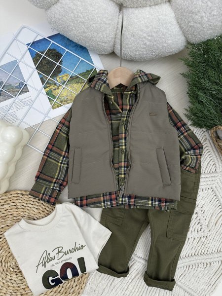 طقم ولادي 4 قطع 2526