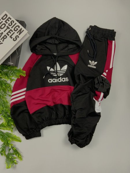 ترنج ستاتي adidas - اسود <br> <span class='text-color-warm'>نفدت الكمية</span>