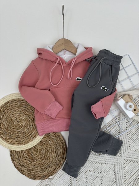 زهري مع رمادي