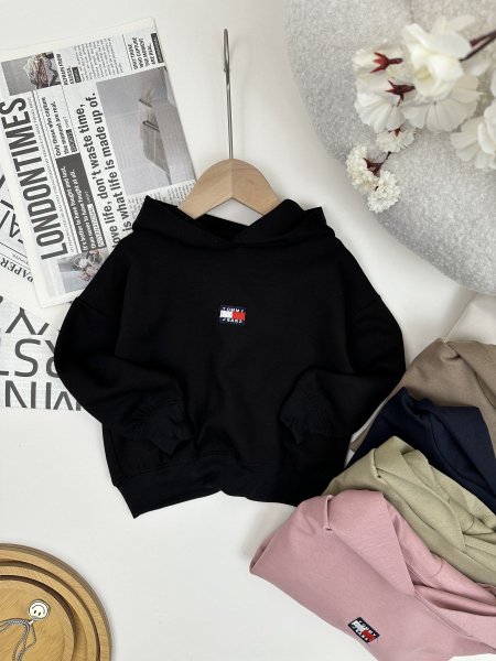 بلوز ربيعي TOMMY