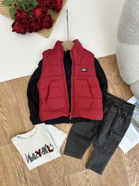 طقم ولادي 4 قطع 2630