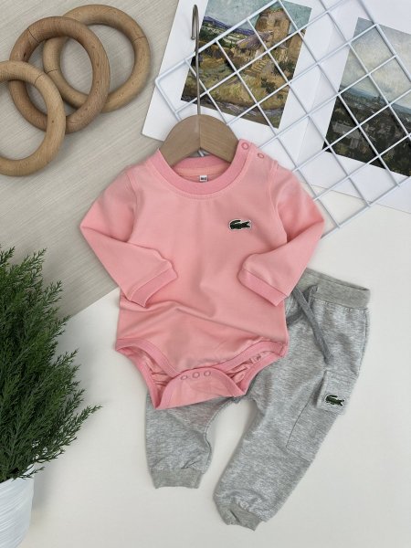 زهر مع رمادي فاتح