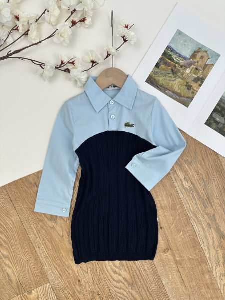 ازرق مع كحلي