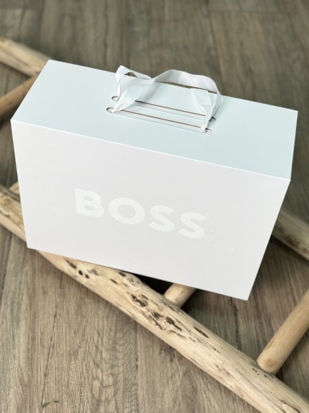 صندوق هدايا boss