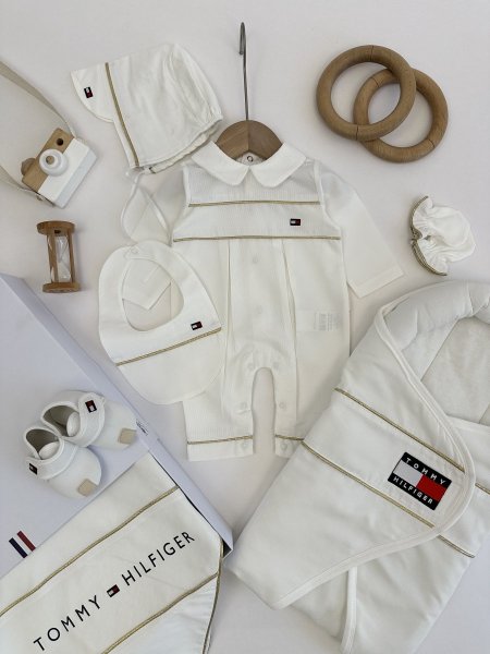 طقم مستشفى TOMMY