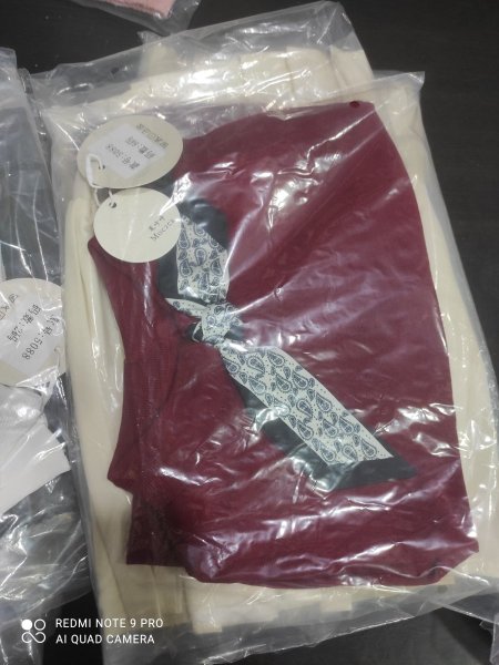 طقم تنورة5088
