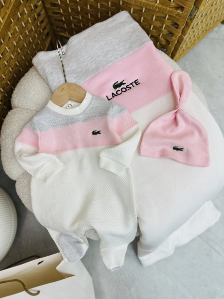 طقم مستشفى lacoste