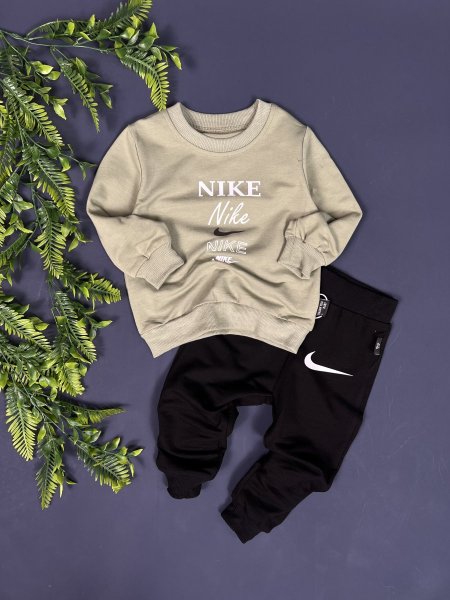 بدلة عملي Nike | sh8305-1 - فستقي <br> <span class='text-color-warm'>نفدت الكمية</span>