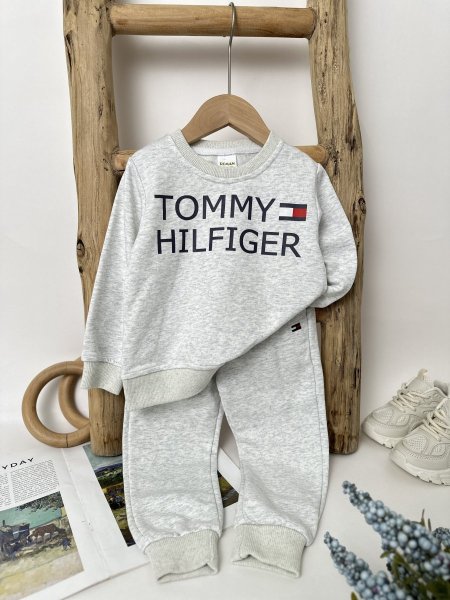 بدلة Tommy 8847