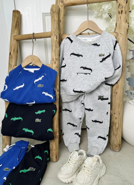 بدلة Lacoste 8889