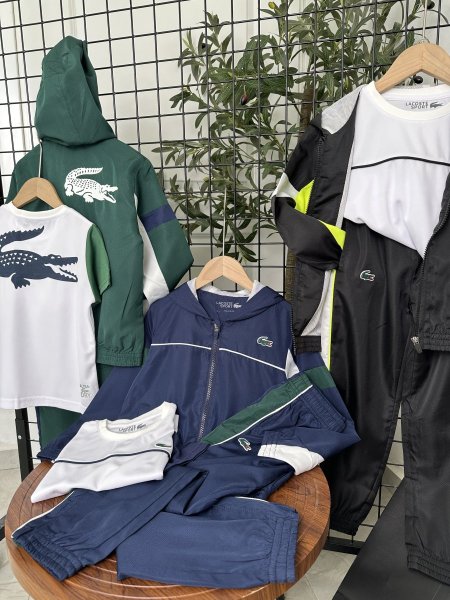 بدلة خريفي Lacoste 319