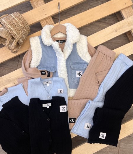 بدلة 4 قطع CK 960