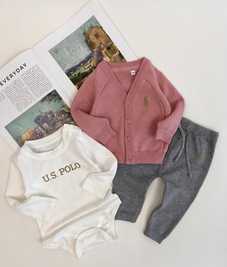 زهري مع رمادي