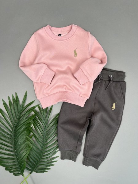 زهري مع رمادي