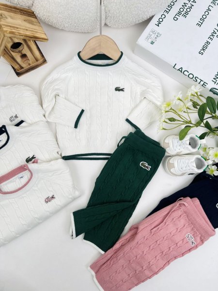 بدلة صوف lacoste