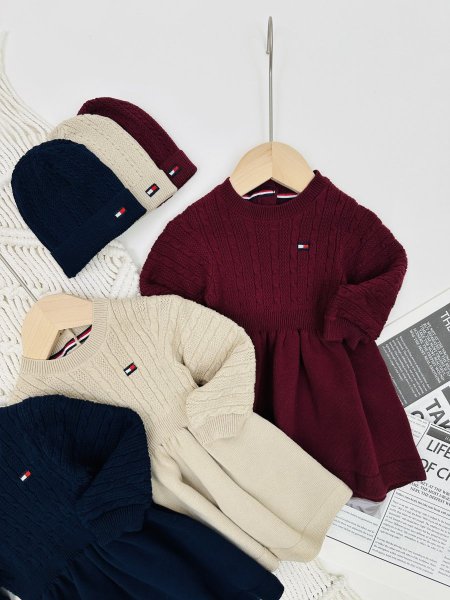 فستان بناتي TOMMY