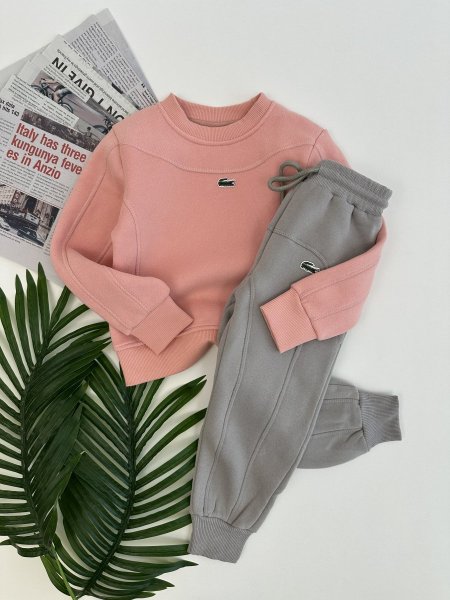 زهري مع رمادي