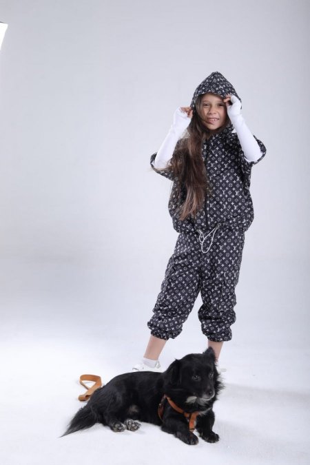 بدلة بناتي 000317-Louis Vuitton