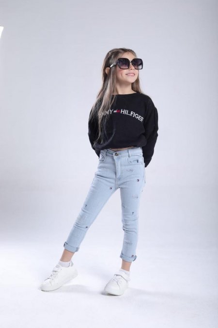 طقم بناتي Tommy 000560