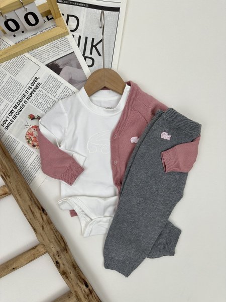 زهري مع رمادي