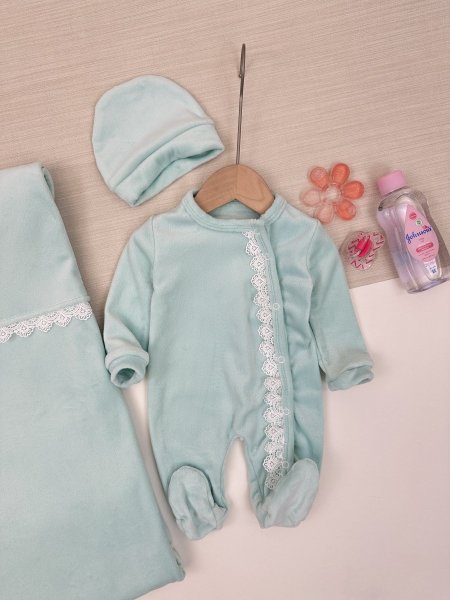 طقم بيبي مخمل