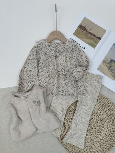 طقم بناتي 7839