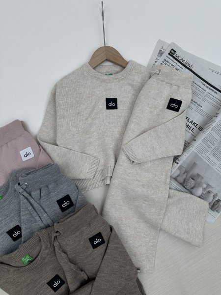 طقم alo بناتي 9502